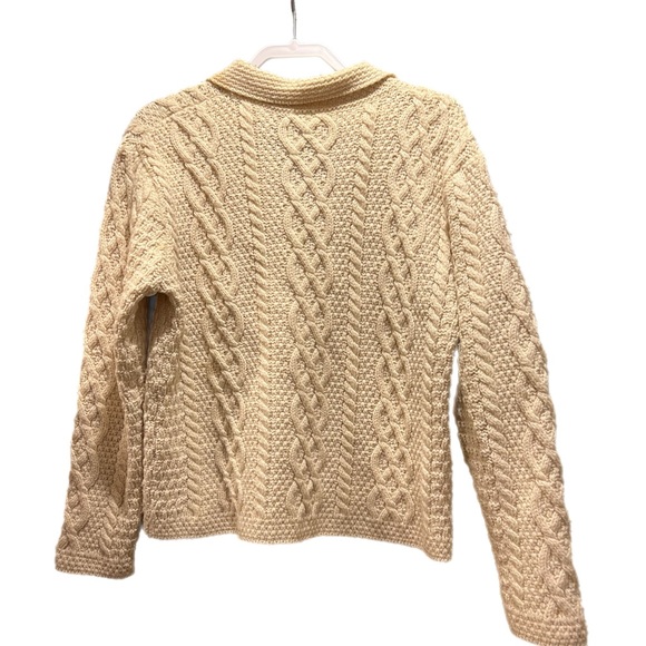 Wool sweater size L women’s great condition - Picture 2 of 5